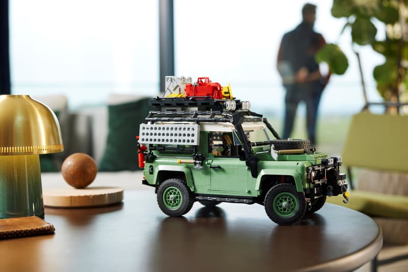 LEGO Land Rover Classic Defender 90