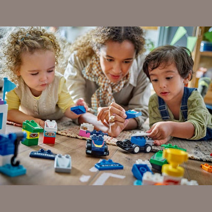 LEGO DUPLO® F1® Team Race Cars & Drivers