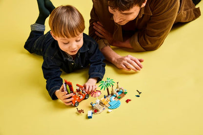 LEGO Bluey's Beach & Family Car Trip