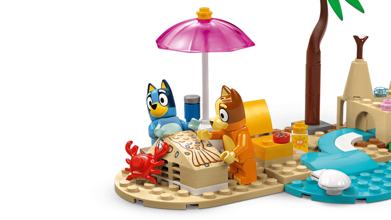 LEGO Bluey's Beach & Family Car Trip