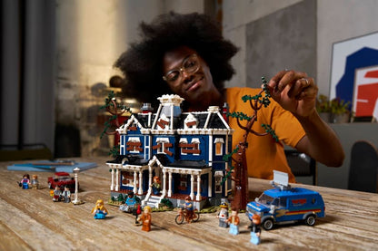 LEGO Stranger Things: The Creel House