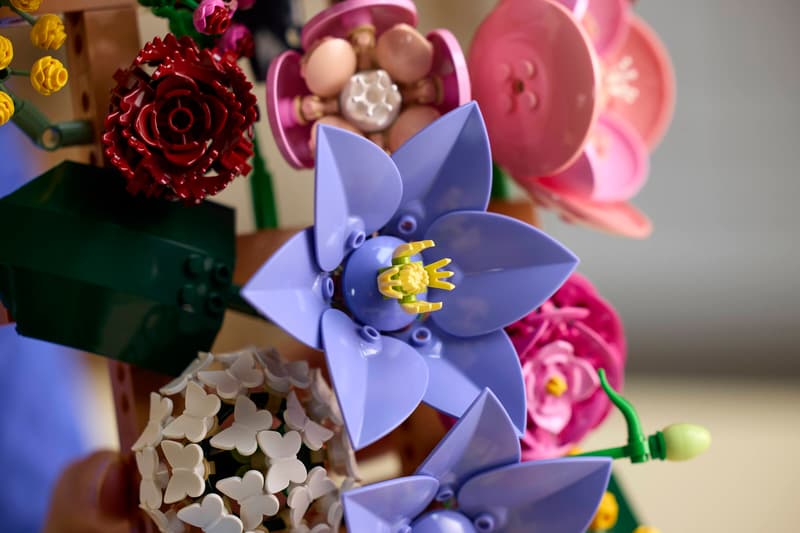 LEGO Flower Wall