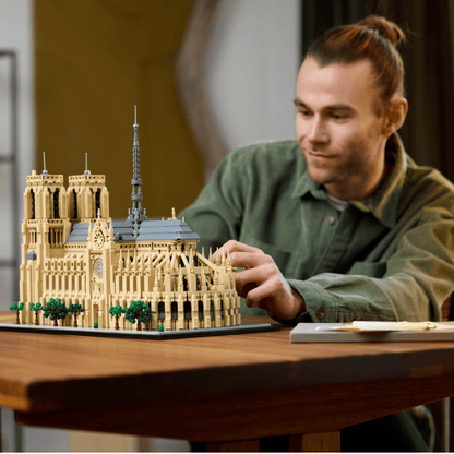 LEGO Notre-Dame de Paris