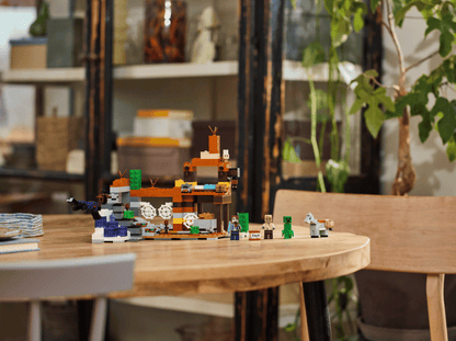 LEGO The Badlands Mineshaft