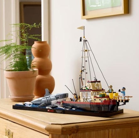 LEGO Jaws