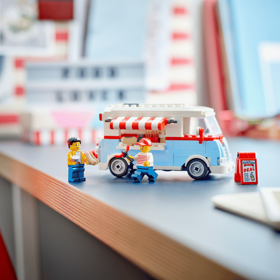 LEGO Retro Food Truck