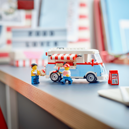 LEGO Retro Food Truck