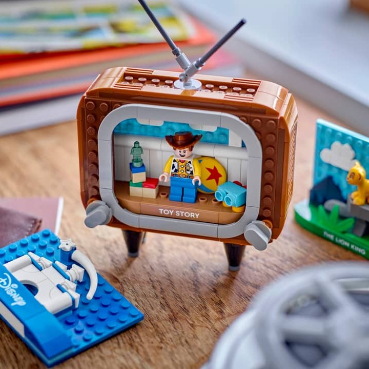 LEGO Disney Classic Animation Scenes