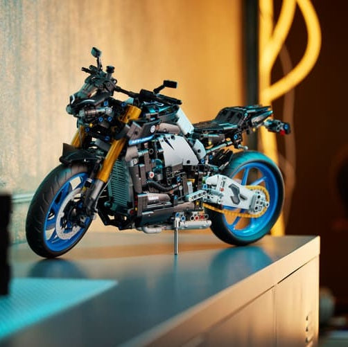 LEGO Yamaha MT-10 SP
