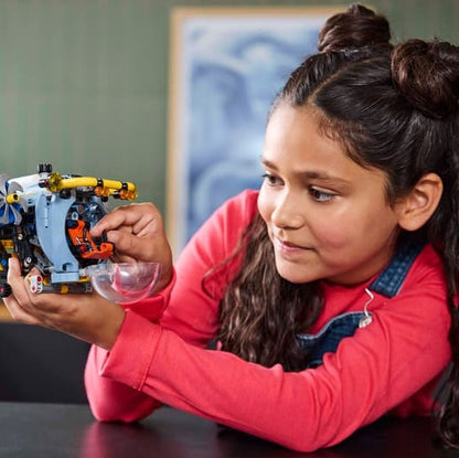 LEGO Deep-Sea Research Submarine