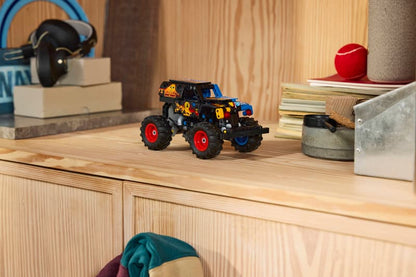 LEGO Monster Jam™ Grave Digger™ Fire and Ice