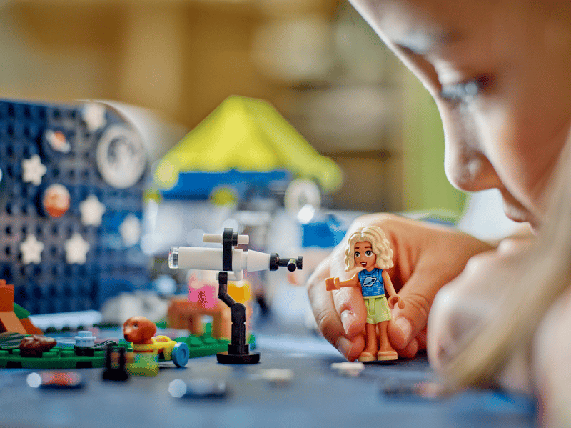 LEGO Stargazing Camping Vehicle