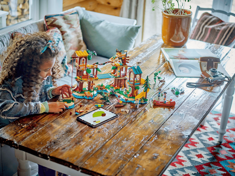 LEGO Adventure Camp Tree House