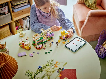 LEGO Plant Café & Flower Shop