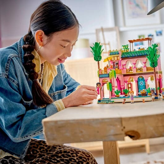 LEGO Garden Restaurant