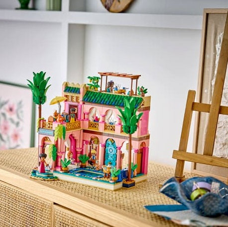 LEGO Garden Restaurant