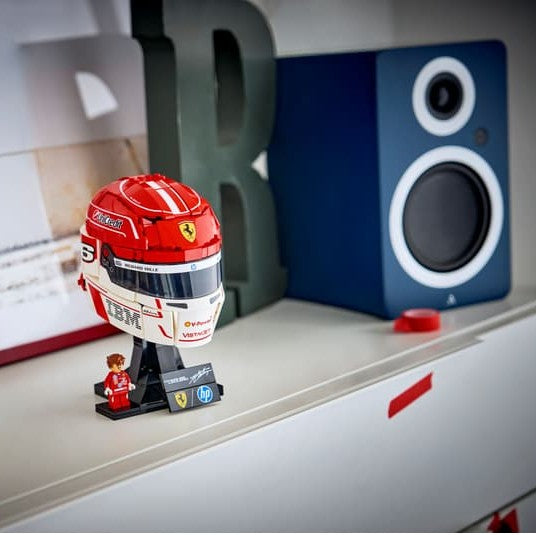 LEGO Scuderia Ferrari HP F1® Team Charles Leclerc Helmet