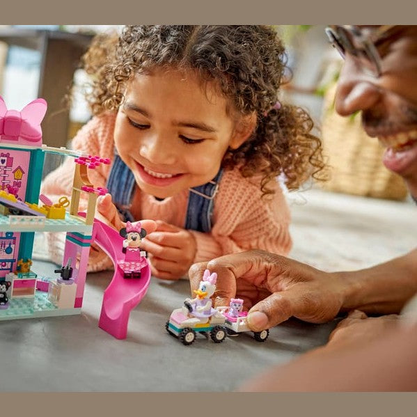 LEGO Minnie's Pet Hotel