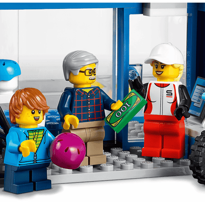 LEGO City Shopping Street