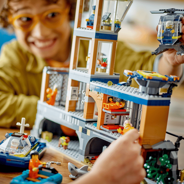 LEGO Police Prison Island