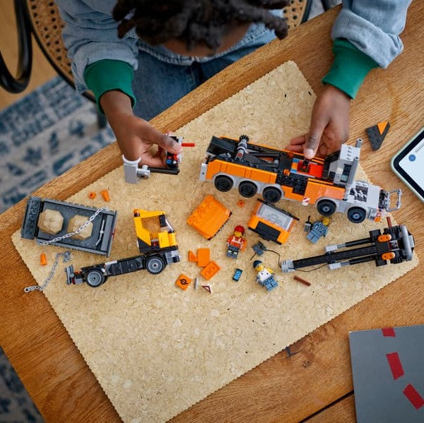 LEGO Heavy-Duty Recovery Tow Truck with Crane