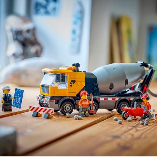 LEGO Cement Mixer