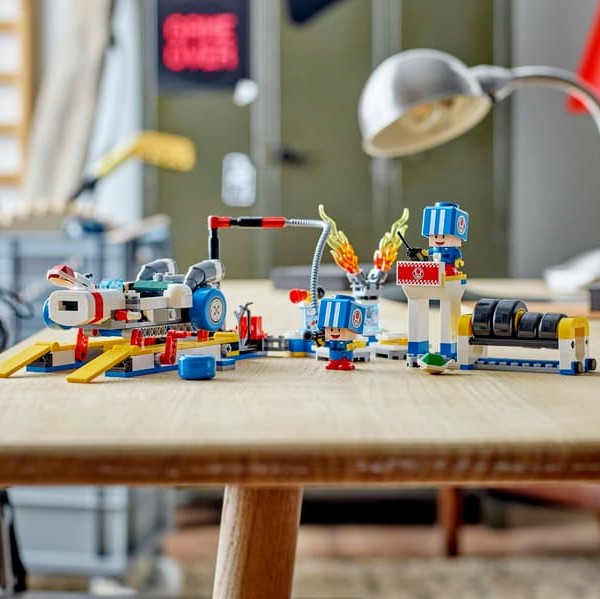 LEGO Mario Kart™ – Toad's Garage