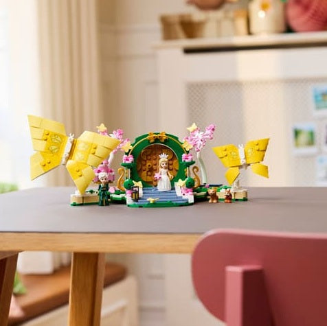 LEGO Glinda's Wedding Day