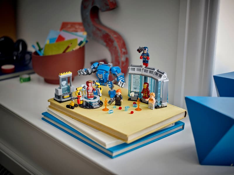 LEGO Iron Man's Laboratory: Hall of Armor
