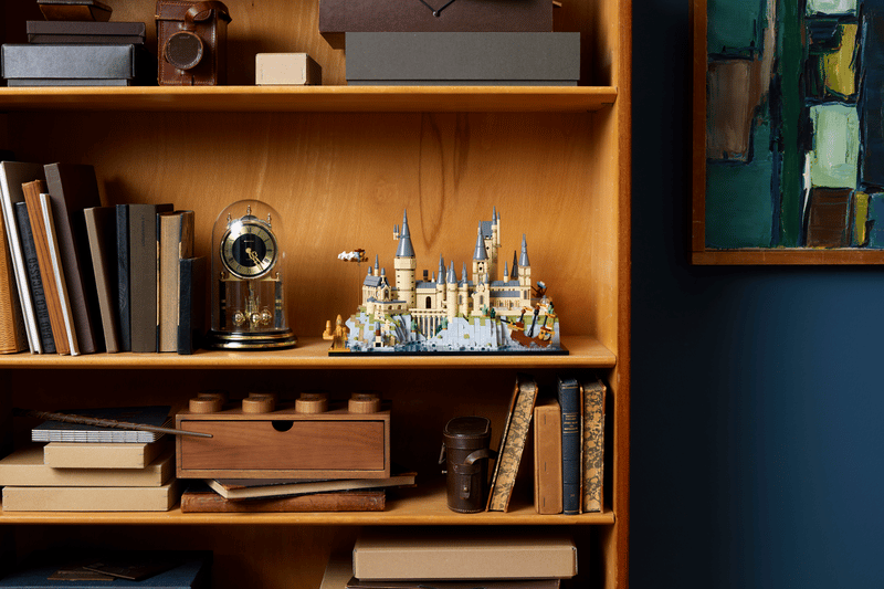 LEGO Hogwarts™ Castle and Grounds