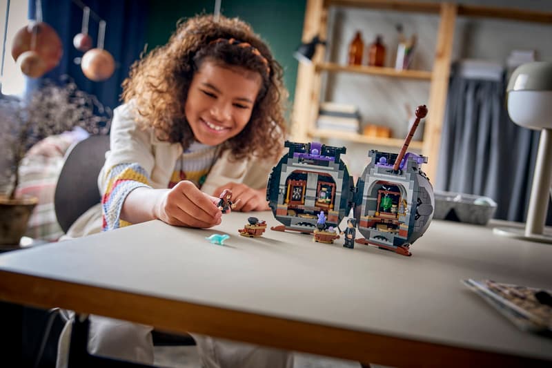 LEGO Cauldron: Secret Potions Classroom