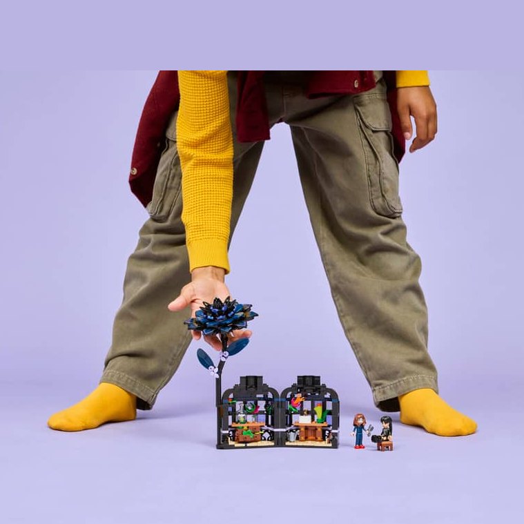 LEGO Wednesday: Black Dahlia Flower