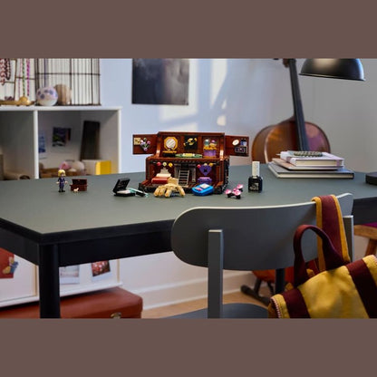 LEGO Thing's Apartment