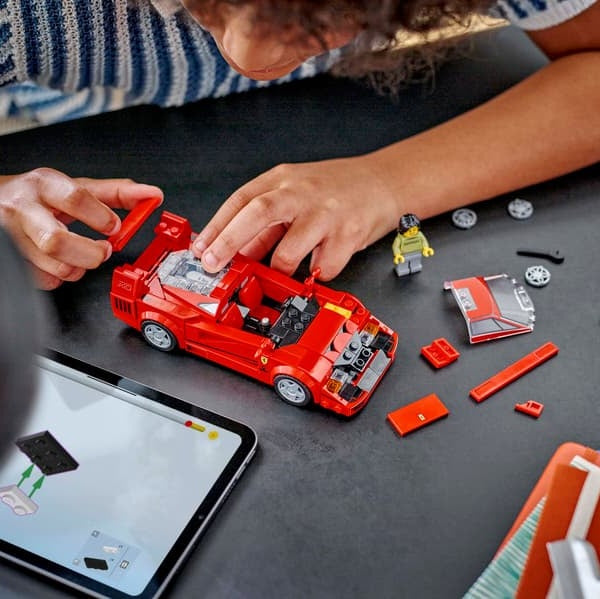 LEGO Ferrari F40 Supercar