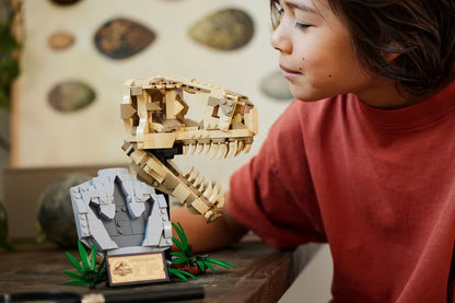 LEGO Dinosaur Fossils: T. rex Skull
