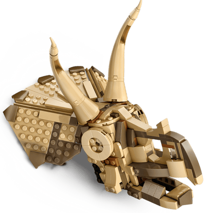LEGO Dinosaur Fossils: Triceratops Skull