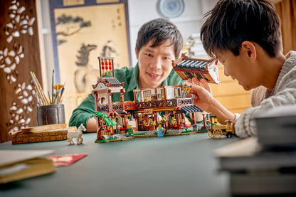 LEGO Ancient Moon-Gazing Inn