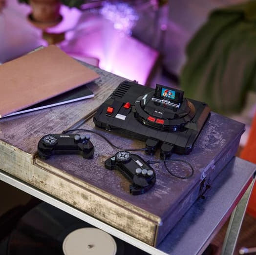 LEGO SEGA® Genesis™ Console