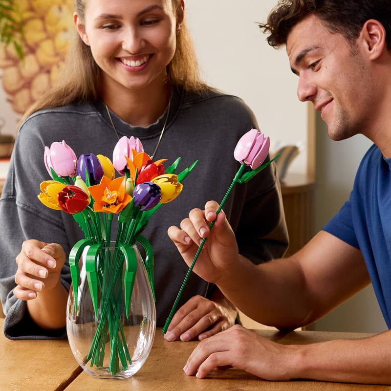 LEGO Tulip Bouquet