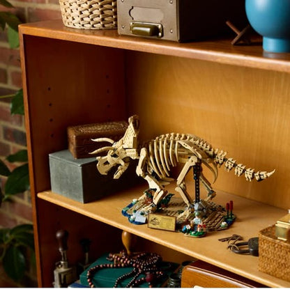 LEGO Dinosaur Fossils: Triceratops