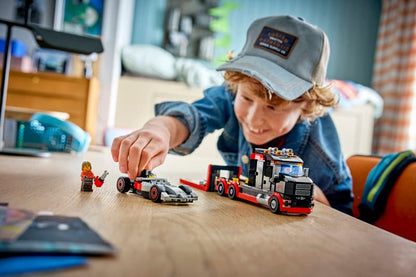 LEGO F1® Display Truck with Audi F1® Race Car