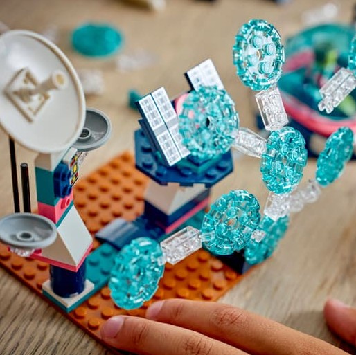 LEGO Mars Mission Science Kit