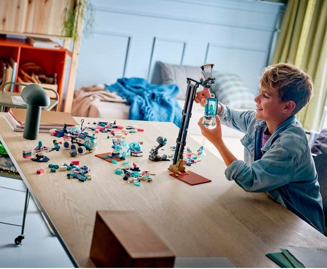LEGO Mars Mission Science Kit