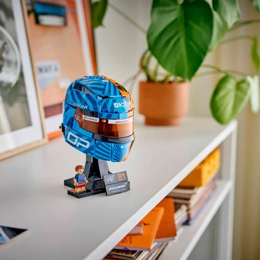 LEGO McLaren Mastercard F1® Team Oscar Piastri Helmet