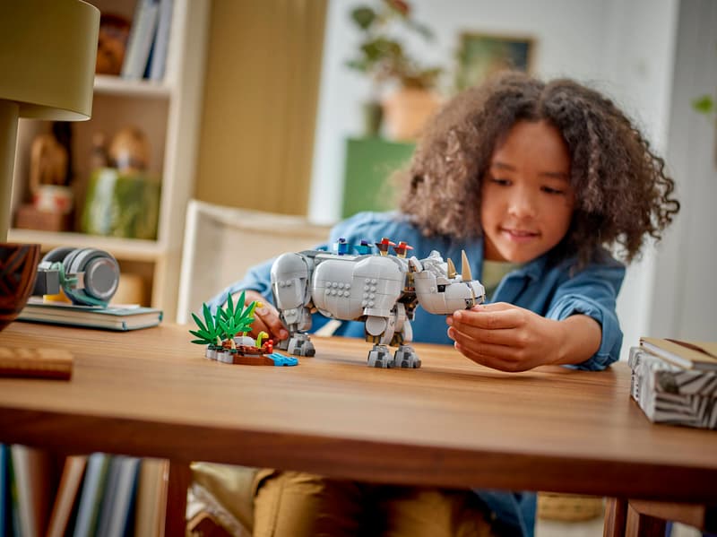 LEGO Wild Animals: Majestic Rhino with Birds